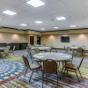 Отель Holiday Inn Express Hotel & Suites Huntsville, an IHG Hotel, фото 27