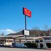 Отель Econo Lodge Inn & Suites Yreka в Ирике