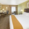 Отель Holiday Inn Express & Suites Chicago-Libertyville, фото 4