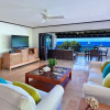 Отель Condo Coral Cove Penthouse 15, фото 4