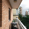 Отель Santa Cruz Downtown Apartment, Luminosidad, Confort y Estilo, фото 13