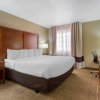 Отель Comfort Inn & Suites North Glendale and Peoria, фото 17