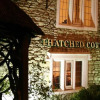 Отель The Thatched Cottage Inn, фото 1