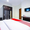 Отель OYO 1650 Griya Joglo Homestay, фото 5