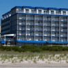 Отель Adventurer Oceanfront Inn, фото 1
