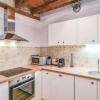 Отель Charming 2br with AC a stone's throw from Les Halles d'Avignon Welkeys, фото 10