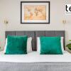 Отель Bright, Stylish Two Bedroom Apt in Town Centre with Free Parking at Tent Serviced Apartments Chertse, фото 10