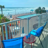 Отель Beach Front Studios in Daytona Beach, фото 42