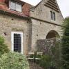 Отель Lympne Castle Cottages, фото 9