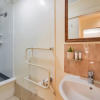 Отель Ponsonby Holiday Home Near The City, фото 9