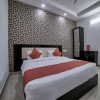 Отель OYO 13637 Crown Residency, фото 21