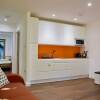 Отель Charming 2 Bedroom Apartment in Kentish Town, фото 6