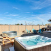 Отель Indie-eclectic Desert Home w/ Hot Tub + Patio, фото 17