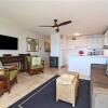 Отель Lahaina Roads #205 1 Bedroom Condo by Redawning, фото 11