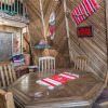 Отель Plaid House - Three Bedroom Cabin, фото 19