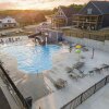 Отель Ingallview at Branson Cove - Indoor Pool, фото 16