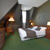 Отель Best Western Hôtel Les Beaux Arts в Компьен