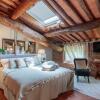 Отель Villa Hugo in Lucca With 5 Bedrooms and 6 Bathrooms, фото 6