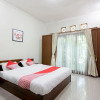 Отель OYO 1059 Roemah Oma Guest House, фото 6