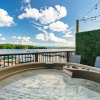 Отель Lake it Up Mountain and Lake View Villa Features Hot Tub, Fire Pit and Corn Hole by Redawning, фото 17