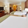 Отель Holiday Inn Express & Suites Willows, an IHG Hotel, фото 3