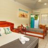 Отель Tropical Palms Resort & 4WD Hire, фото 3