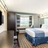 Отель Microtel Inn & Suites by Wyndham Spring Hill/Weeki Wachee, фото 3