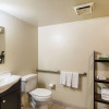 Отель Economy Inn & Suites, фото 9