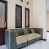 Отель OYO 90346 Guest House Citra Pemuda Syariah, фото 2
