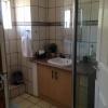Отель N&A Self-catering Guesthouse, фото 10