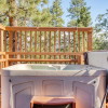 Отель Tanglewood by Avantstay 10mins to Bear Mountain, Contemporary Hillside Cabin, фото 16