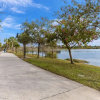 Отель Exquisite and Airy 3BD Town Home in Vista Cay With CDC Cleaning Standards #3vc075, фото 20