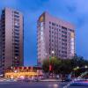 Отель Junlan Hotel Bazhou Mingdu в Корле