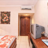 Отель RedDoorz @ Legian Street, фото 14