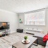 Отель 1BR Apt - w King Bed and Netflix- Close to DT, фото 11