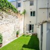 Отель Large Garden Apartment Central Bristol в Бристоле