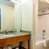 Отель Quality Inn & Suites, фото 10