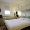 Отель Hôtel ibis budget Aix-les-Bains Nord, фото 5