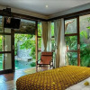 Отель Villa Amira Legian, фото 2