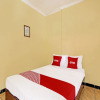 Отель OYO 92290 Hotel Permata Sari, фото 6