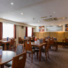 Отель Holiday Inn Express London Gatwick - Crawley, an IHG Hotel, фото 12