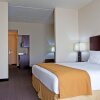 Отель Holiday Inn Express & Suites Chicago West-O'Hare A, фото 5