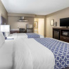 Отель Rodeway Inn and Suites Ontario, фото 5