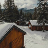 Отель Castle Mountain Chalets, фото 23