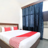 Отель OYO 12683 The Amsons, фото 8