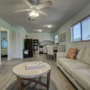 Отель Beach Retreat Unit B by Anna Maria, фото 3