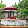 Отель Barefoot Villas Room 1 Redwood, фото 5