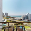 Отель Estoril Beachfront Condo, фото 7