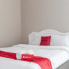 Отель RedDoorz Plus near Tambun Station, фото 4