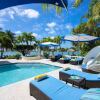 Отель Kaiku 6BR by Grand Cayman Villas & Condos в Северной стороне